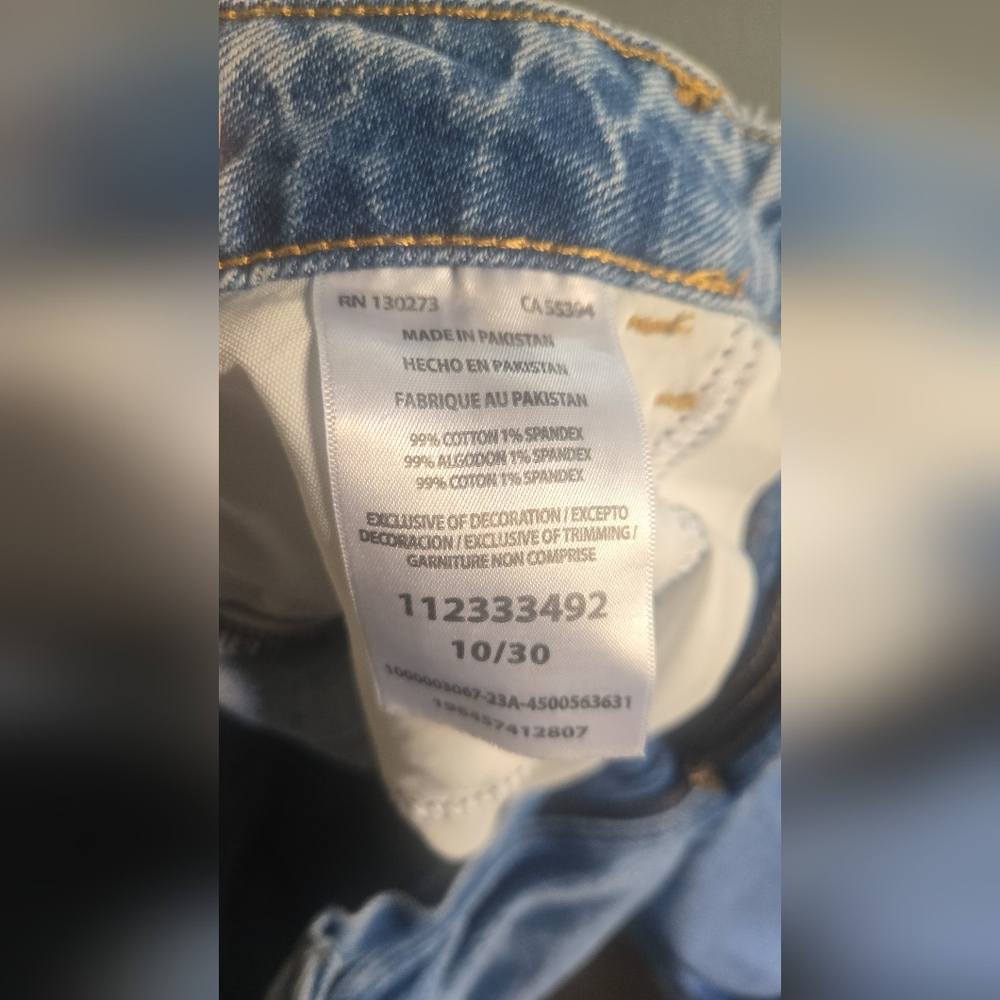 Wrangler High Rise Distressed Light Blue Jeans 10/30 - Picture 2 of 4
